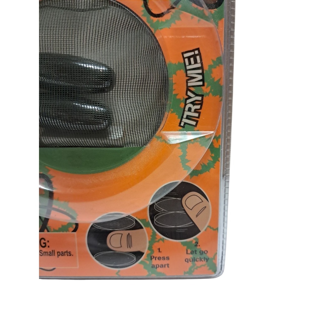 Rattle Rox Magnets That Twitch, Buzz And Spaz Out When They Come In Contact - Picture 2 of 10